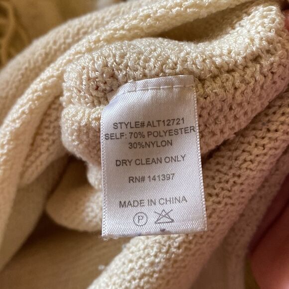 Astr peasant knit sweater small - Picture 7 of 7